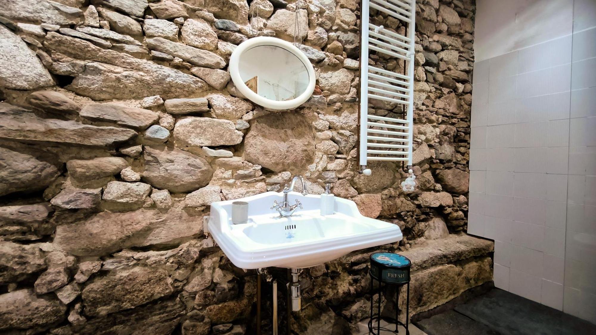 La Corte Di Alzo Pella Eksteriør bilde
